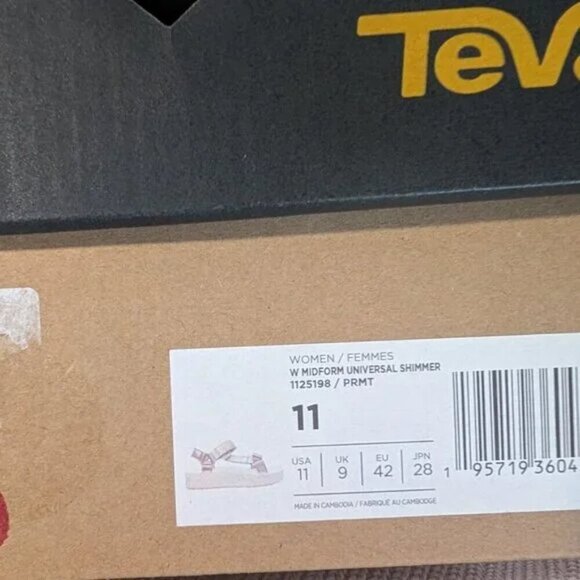 NWT Teva | Midform Universal Shimmer Sandals - Picture 7 of 10